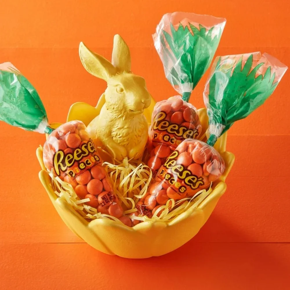 Hershey's Reese's Pieces Carrots 2.2oz (62g) - Image 3