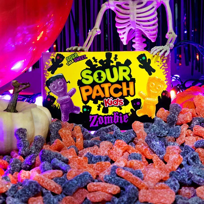 Sour Patch Kids Halloween Zombies Theatre Box 3.5oz (99g) - Image 4